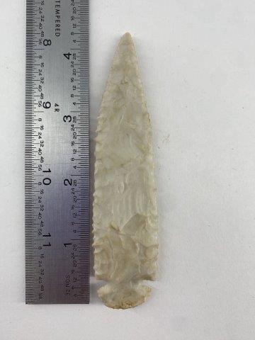 Dovetail Indian Artifact Arrowhead: This is 4&1/4 inches long. Each & every piece in this auction comes from the late Richard Lienau collection from Lebanon, Illinois. KEY WORDS: NATIVE AMERICAN INDIAN ARTIFACT ARTIFACTS ARROWHEAD ARROW