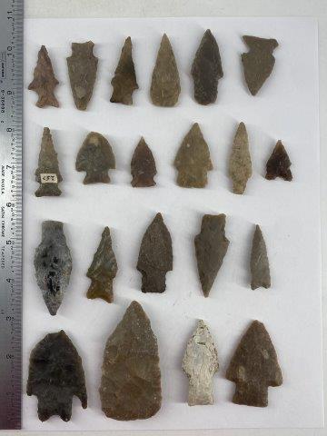 21 Texas Arrowheads          Indian Artifact Arrowhead (1 of 3)