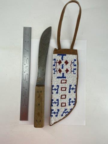 Beaded Knife Sheath & Knife      Indian Artifact Arrowhead (1 of 7)