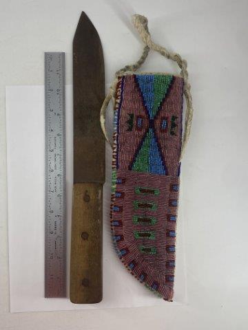 Beaded Knife Sheath & Knife      Indian Artifact Arrowhead (1 of 11)