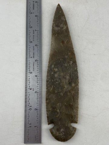 Grey Ghost      Indian Artifact Arrowhead (1 of 3)