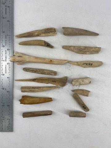 15 Bone Tools Indian Artifact Arrowhead: This is 1&1/2 to 4&1/2 inches long. Each & every piece in this auction comes from the late Richard Lienau collection from Lebanon, Illinois. KEY WORDS: NATIVE AMERICAN INDIAN ARTIFACT ARTIFACTS ARROWH