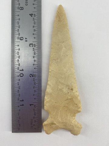 Graham Cave Indian Artifact Arrowhead: This is 4&1/4 inches long. Each & every piece in this auction comes from the late Richard Lienau collection from Lebanon, Illinois. KEY WORDS: NATIVE AMERICAN INDIAN ARTIFACT ARTIFACTS ARROWHEAD ARROW