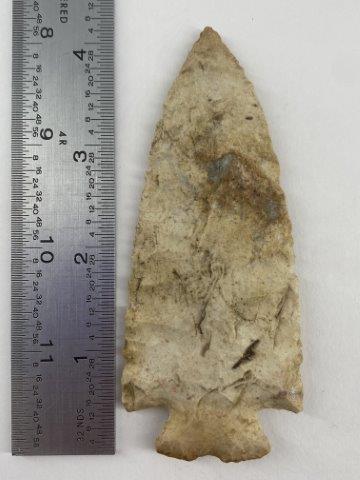 Dovetail Indian Artifact Arrowhead: This is 4&1/4 inches long. Each & every piece in this auction comes from the late Richard Lienau collection from Lebanon, Illinois. KEY WORDS: NATIVE AMERICAN INDIAN ARTIFACT ARTIFACTS ARROWHEAD ARROW