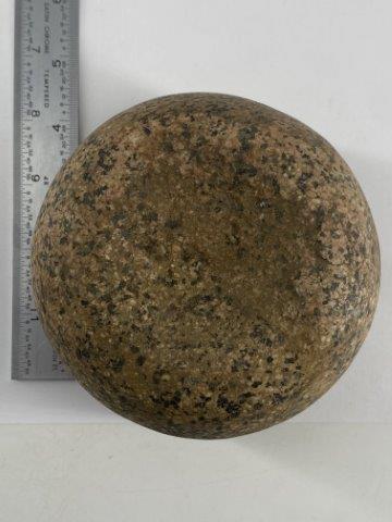 Discoidal Indian Artifact Arrowhead: This is 4&1/4 inches long. Each & every piece in this auction comes from the late Richard Lienau collection from Lebanon, Illinois. KEY WORDS: NATIVE AMERICAN INDIAN ARTIFACT ARTIFACTS ARROWHEAD ARROW