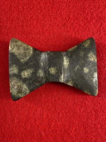 Bowtie Bannerstone      Indian Artifact Arrowhead (1 of 5)
