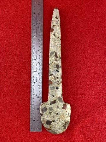 Spud      Indian Artifact Arrowhead (1 of 3)