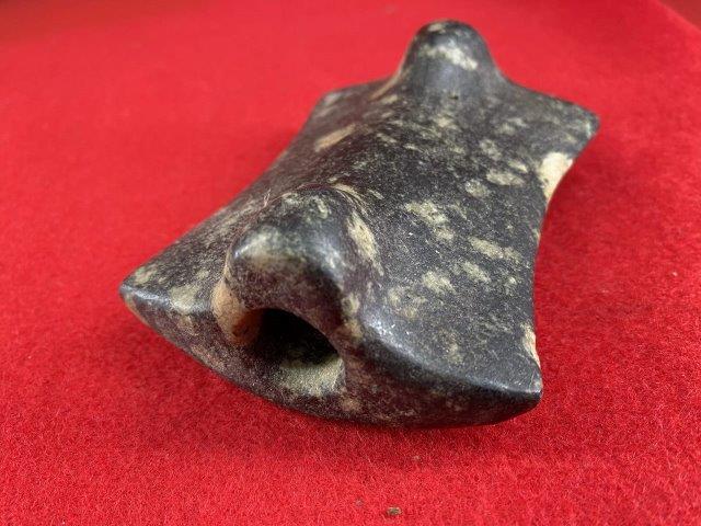Bannerstone Indian Artifact Arrowhead: This is 3&7/8 inches long. Each & every piece in this auction comes from the late Richard Lienau collection from Lebanon, Illinois. KEY WORDS: NATIVE AMERICAN INDIAN ARTIFACT ARTIFACTS ARROWHEAD ARROW