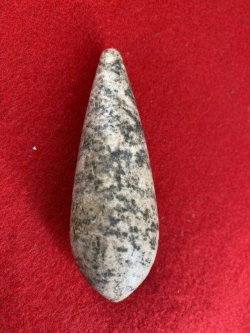 Plummet Indian Artifact Arrowhead: This is 3&1/2 inches long. Each & every piece in this auction comes from the late Richard Lienau collection from Lebanon, Illinois. KEY WORDS: NATIVE AMERICAN INDIAN ARTIFACT ARTIFACTS ARROWHEAD ARROW