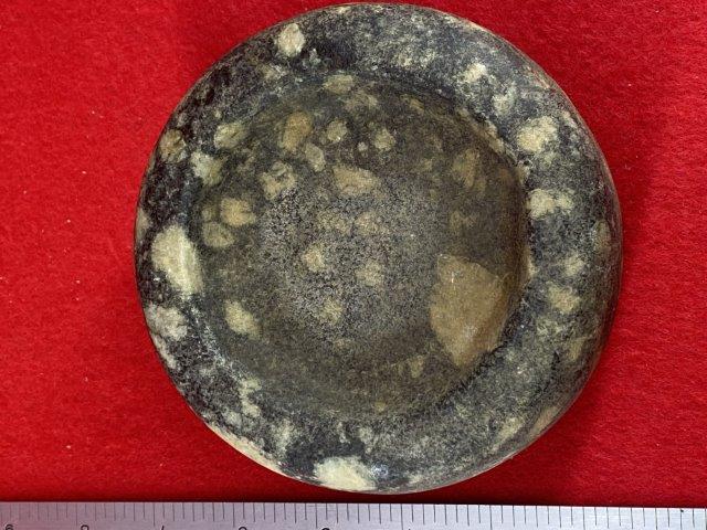 Discoidal          Indian Artifact Arrowhead (1 of 5)