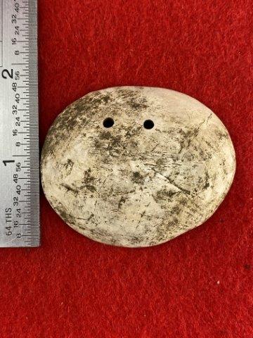 Shell Bead     Indian Artifact Arrowhead (1 of 4)