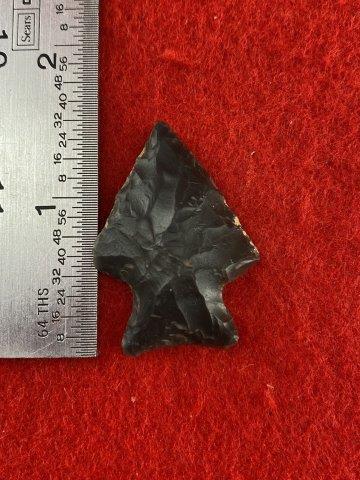 Very Nice Arrowhead from George Baker Collection: Please see ruler for the measurement. These items are from the George Baker Collection from Central Arkansas. KEY WORDS: NATIVE AMERICAN INDIAN ARTIFACT ARTIFACTS ARROWHEAD ARROWHEADS MISSISSIPPIAN QU