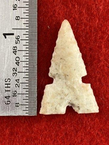 Cahokia Indian Artifact Arrowhead: This is 1&1/8 inches long. It is from Illinois. KEY WORDS: NATIVE AMERICAN INDIAN ARTIFACT ARTIFACTS ARROWHEAD ARROWHEADS MISSISSIPPIAN QUAPAW CADDO POTTERY COINS