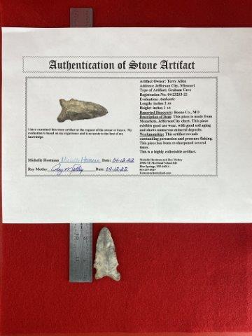 Graham Cave with COA: This is 2&3/8 inches long. It is from Boone County Missouri. Comes with a Roy Motley Certificate of Authenticity. KEY WORDS: NATIVE AMERICAN INDIAN ARTIFACT ARTIFACTS ARROWHEAD ARROWHEADS MISSISSIPPIA
