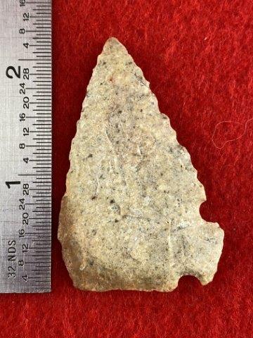 Cornertang Indian Artifact Arrowhead: This is 2&1/4 inches long. It is from Texas. KEY WORDS: NATIVE AMERICAN INDIAN ARTIFACT ARTIFACTS ARROWHEAD ARROWHEADS MISSISSIPPIAN QUAPAW CADDO POTTERY COINS