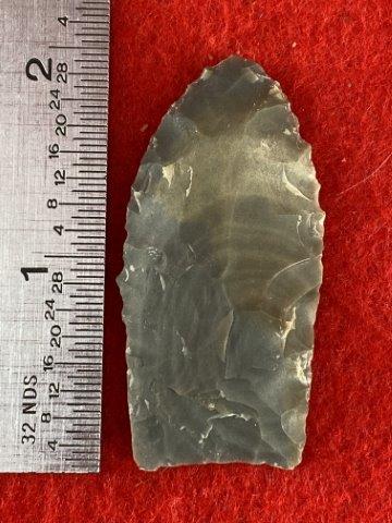 Agate Basin Indian Artifact Arrowhead: This is 2&1/4 inches long. It is from Missouri. KEY WORDS: NATIVE AMERICAN INDIAN ARTIFACT ARTIFACTS ARROWHEAD ARROWHEADS MISSISSIPPIAN QUAPAW CADDO POTTERY COINS