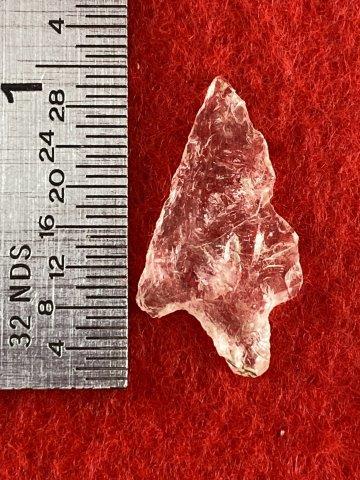 Fine Arrow Point    Indian Artifact Arrowhead (1 of 1)
