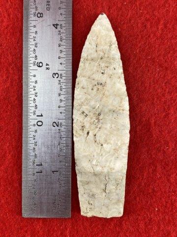 Agate Basin Indian Artifact Arrowhead: This is 4&1/4 inches long. This piece is from one of 3 large collections out of Illinois. KEY WORDS: NATIVE AMERICAN INDIAN ARTIFACT ARTIFACTS ARROWHEAD ARROWHEADS MISSISSIPPIAN QUAPAW CADDO POTTERY C
