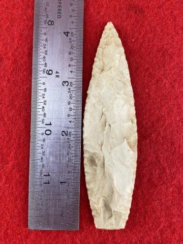 Agate Basin Indian Artifact Arrowhead: This is 4&1/4 inches long. This piece is from one of 3 large collections out of Illinois. KEY WORDS: NATIVE AMERICAN INDIAN ARTIFACT ARTIFACTS ARROWHEAD ARROWHEADS MISSISSIPPIAN QUAPAW CADDO POTTERY C