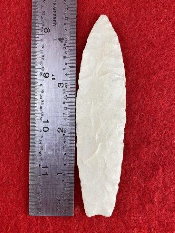 Agate Basin Indian Artifact Arrowhead: This is 4&1/2 inches long. This piece is from one of 3 large collections out of Illinois. KEY WORDS: NATIVE AMERICAN INDIAN ARTIFACT ARTIFACTS ARROWHEAD ARROWHEADS MISSISSIPPIAN QUAPAW CADDO POTTERY C