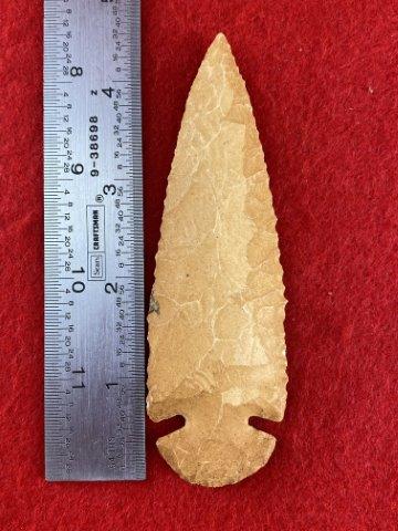 Dovetail    Indian Artifact Arrowhead (1 of 3)