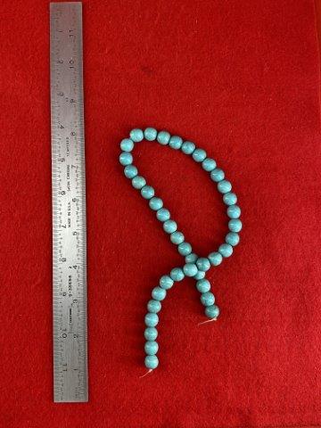 Trade Beads     Indian Artifact Arrowhead (1 of 1)