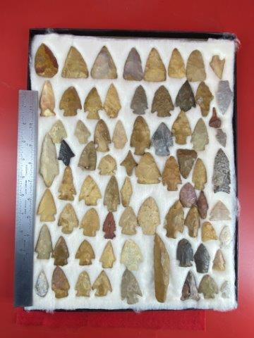 Large Group of Extra Nice Arkansas Arrowheads     Indian Artifact Arrowhead (1 of 5)