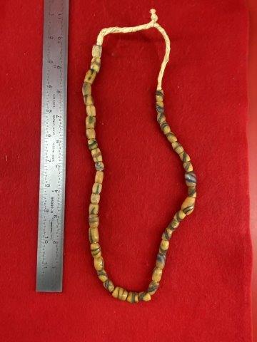 Trade Beads Indian Artifact Arrowhead: Please see picture for measurment. This artifact is from a Northern Illinois Collection. KEY WORDS: NATIVE AMERICAN INDIAN ARTIFACT ARTIFACTS ARROWHEAD ARROWHEADS MISSISSIPPIAN QUAPAW CADDO POTTERY CO