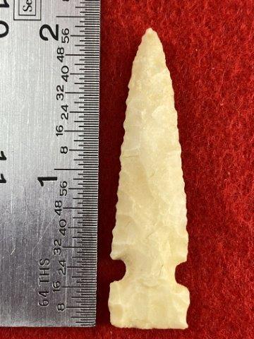 Extremely Fine Arrow Point    Indian Artifact Arrowhead (1 of 3)