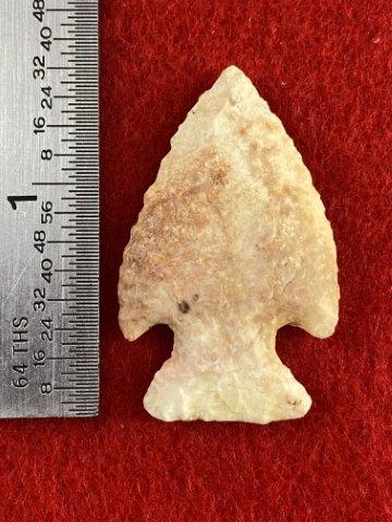 Extremely Fine Arrow Point    Indian Artifact Arrowhead (1 of 3)
