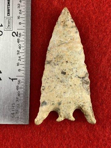 Extremely Fine Arrow Point    Indian Artifact Arrowhead (1 of 3)