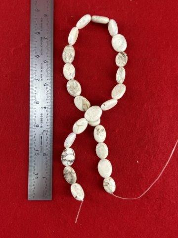 Trade Beads Indian Artifact Arrowhead: Please see picture for measurment. This artifact is from a Northern Illinois Collection. KEY WORDS: NATIVE AMERICAN INDIAN ARTIFACT ARTIFACTS ARROWHEAD ARROWHEADS MISSISSIPPIAN QUAPAW CADDO POTTERY CO
