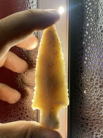 Hardin Indian Artifact Arrowhead: Please see picture for measurment. This artifact is from a Northern Illinois Collection. KEY WORDS: NATIVE AMERICAN INDIAN ARTIFACT ARTIFACTS ARROWHEAD ARROWHEADS MISSISSIPPIAN QUAPAW CADDO POTTERY CO