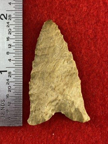 Dalton Indian Artifact Arrowhead: Please see picture for measurment. This artifact is from a Northern Illinois Collection. KEY WORDS: NATIVE AMERICAN INDIAN ARTIFACT ARTIFACTS ARROWHEAD ARROWHEADS MISSISSIPPIAN QUAPAW CADDO POTTERY CO
