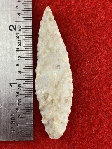 Nodena Indian Artifact Arrowhead: Please see picture for measurment. This artifact is from a Northern Illinois Collection. KEY WORDS: NATIVE AMERICAN INDIAN ARTIFACT ARTIFACTS ARROWHEAD ARROWHEADS MISSISSIPPIAN QUAPAW CADDO POTTERY CO