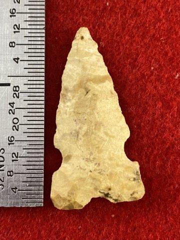 Cahokia Indian Artifact Arrowhead: Please see picture for measurment. This artifact is from a Northern Illinois Collection. KEY WORDS: NATIVE AMERICAN INDIAN ARTIFACT ARTIFACTS ARROWHEAD ARROWHEADS MISSISSIPPIAN QUAPAW CADDO POTTERY CO