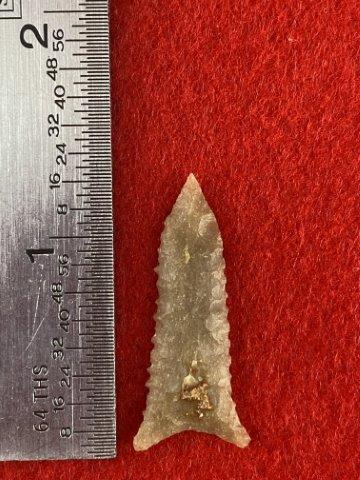 Arrow Point   Indian Artifact Arrowhead (1 of 3)