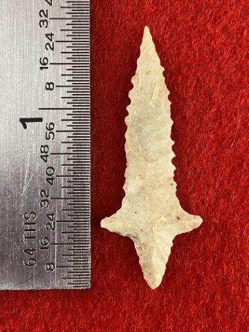 Arrow Point   Indian Artifact Arrowhead (1 of 3)