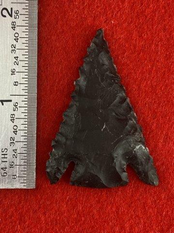 Arrow Point   Indian Artifact Arrowhead (1 of 3)