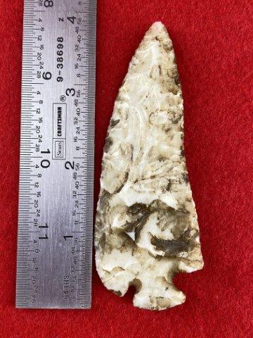 Very Fine Arrow Point      Indian Artifact Arrowhead (1 of 1)