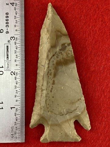 Lost Lake     Indian Artifact Arrowhead (1 of 3)