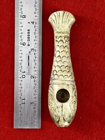 Fish Effigy Smokinct Pipe     Indian Artifact Arrowhead (1 of 5)