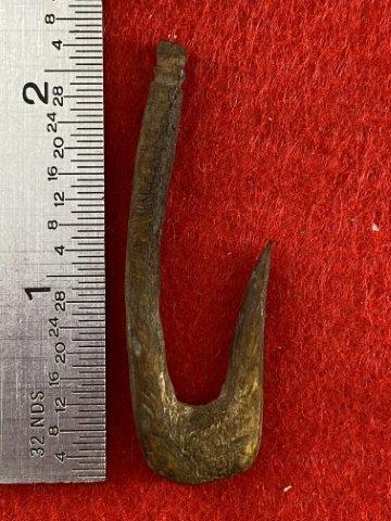Bone Hook Indian Artifact Arrowhead: Please see picture for measurment. These artifacts are from multiple collections from around the United States. KEY WORDS: NATIVE AMERICAN INDIAN ARTIFACT ARTIFACTS ARROWHEAD ARROWHEADS MISSISSIPPIAN 