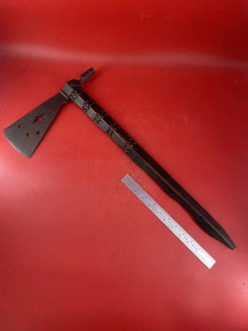 Tomahawk Trade Axe Pipe     Indian Artifact Arrowhead (1 of 10)