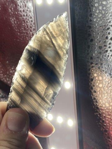 Paleo Obsidian Point      Indian Artifact Arrowhead (1 of 4)