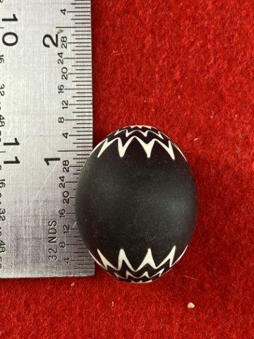 Chevron Bead     Indian Artifact Arrowhead (1 of 3)