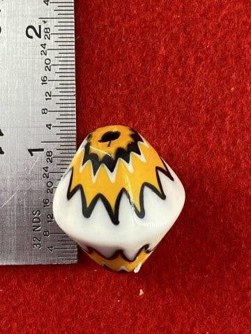 Chevron Bead     Indian Artifact Arrowhead (1 of 3)