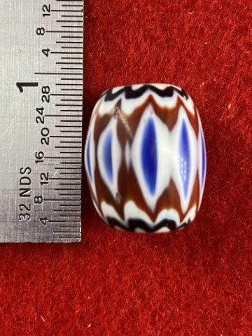 Chevron Bead     Indian Artifact Arrowhead (1 of 4)