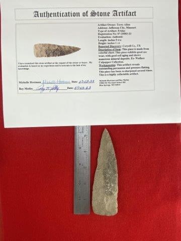 Friday with COA: Please see picture for measurement. It comes with a Roy Motley Certificate of Authenticity. It is from Coryell Texas. These artifacts are from multiple collections from around the United States. KEY W