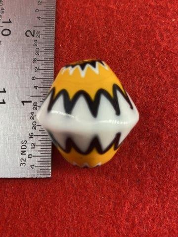 Chevron Bead            Indian Artifact Arrowhead (1 of 3)